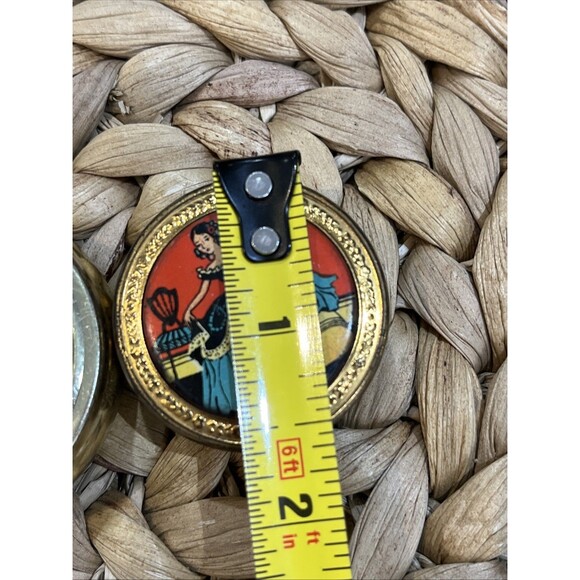 VTG Makeup & Trinket Boxes Lot Of 2 Sea Side Scene & Victorian Lady Regency - Picture 9 of 11